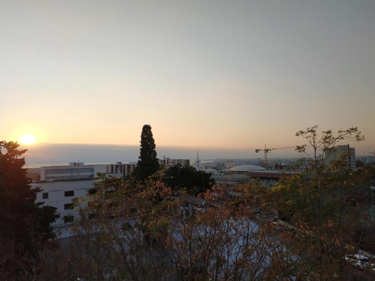 Panorama City Center Apartment *